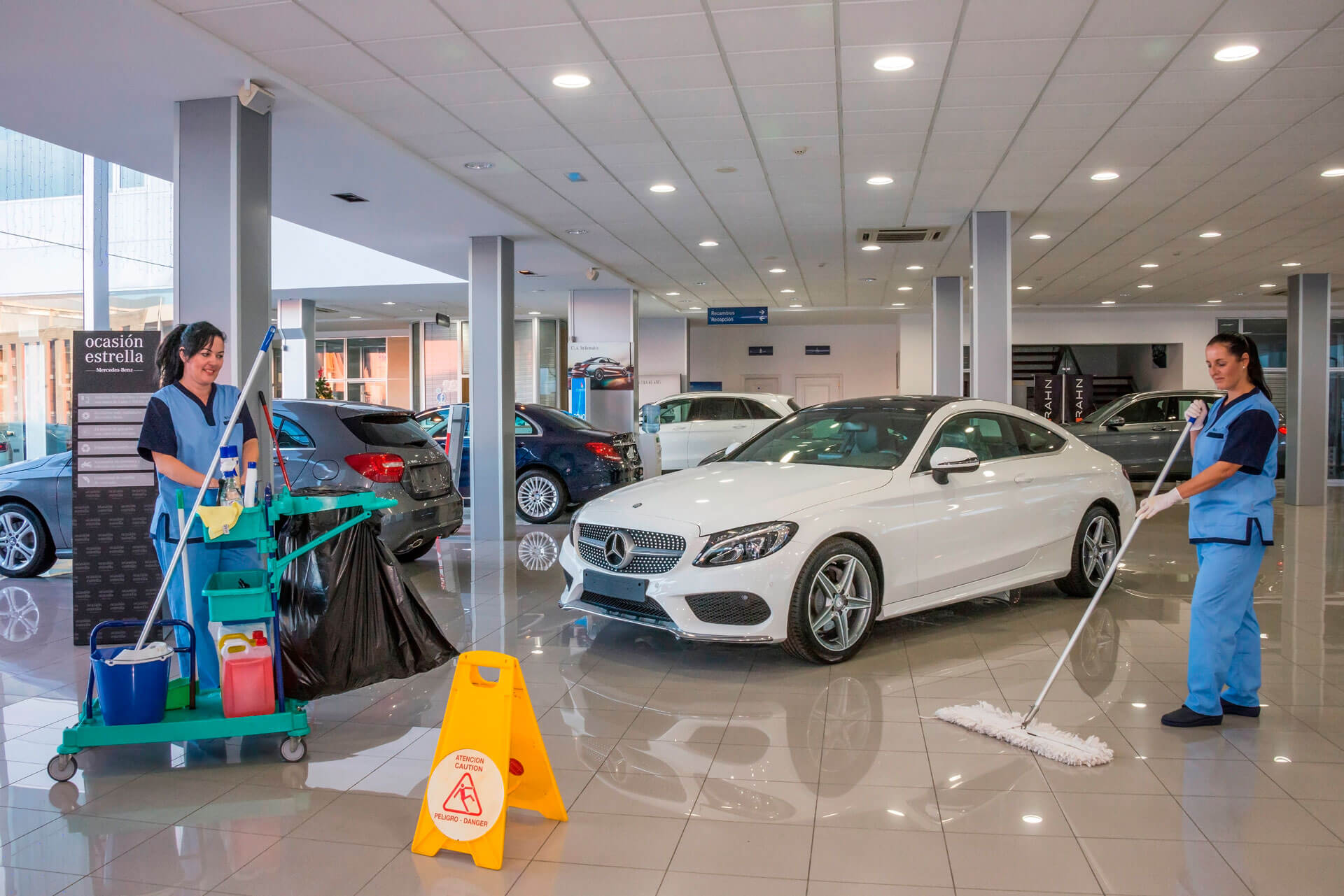 Auto dealership cleaning